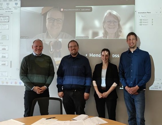 PhD graduation part 2 — Congratulations, Hendric Voss!